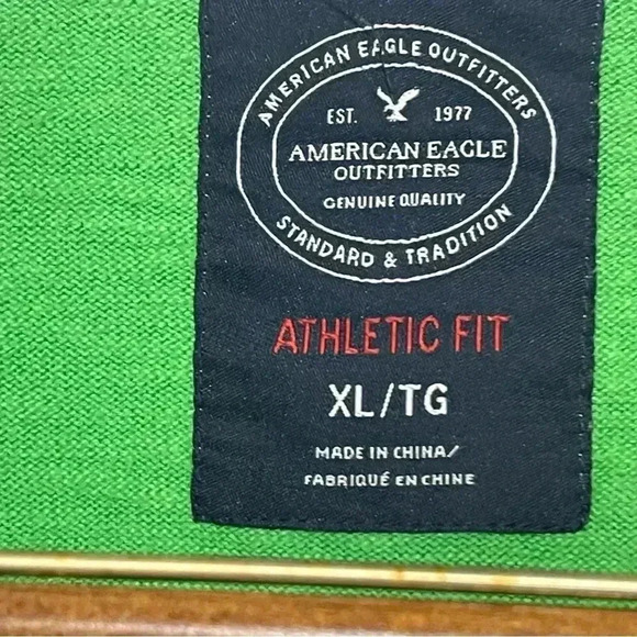 American Eagle Sweater Mens XL Athletic Fit Long Sleeve V Neck Preppy Casual Y2K - Picture 7 of 8